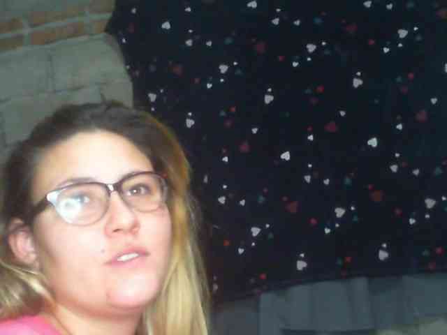 naomiyfabian webcam