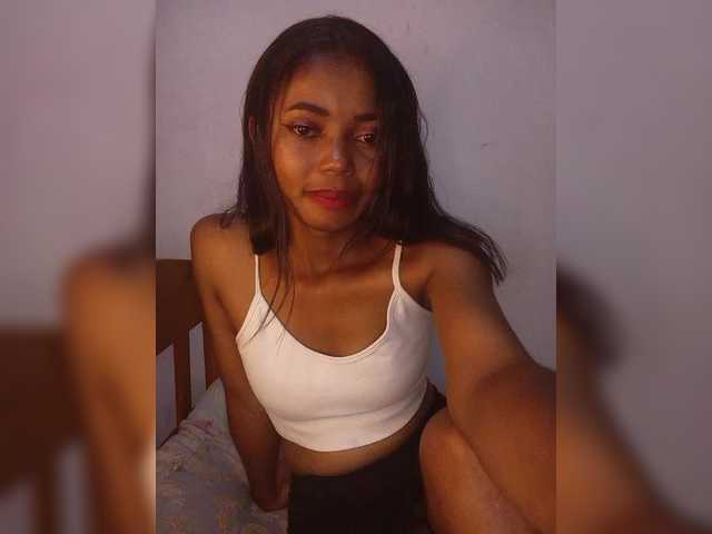 Maella22's BongaCams show and profile