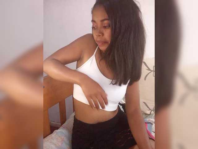 Maella22's BongaCams show and profile