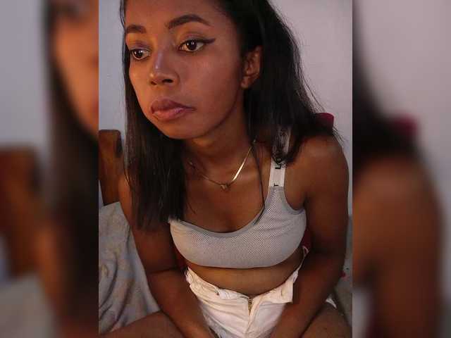 Maella22's BongaCams show and profile