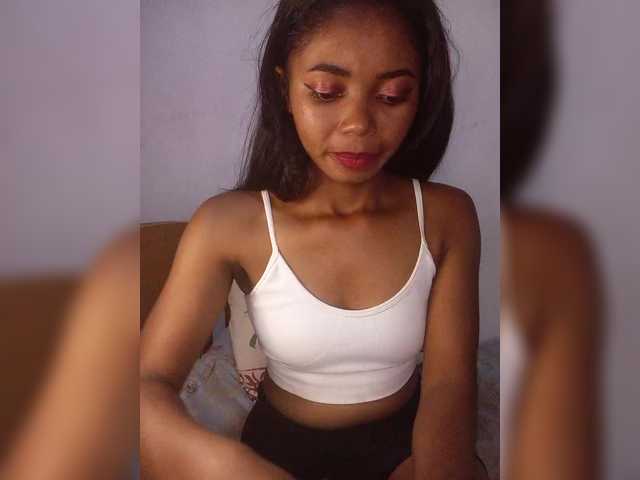 Maella22's BongaCams show and profile