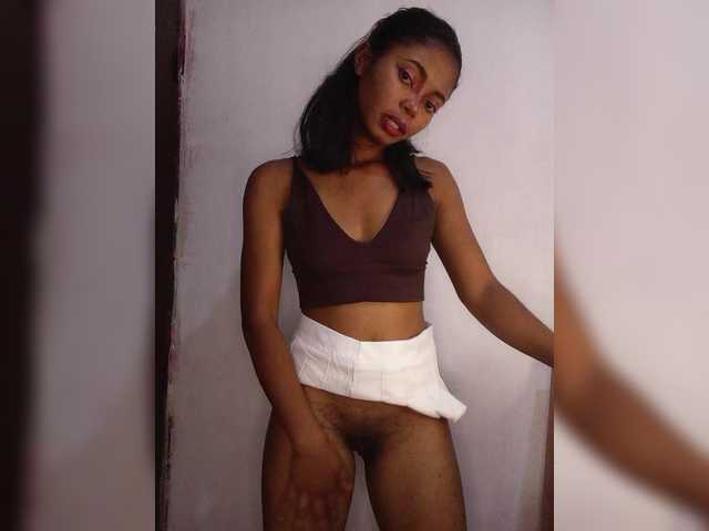 Maella22's BongaCams show and profile