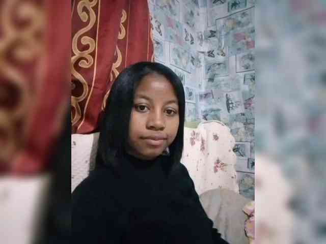 Candis18 webcam