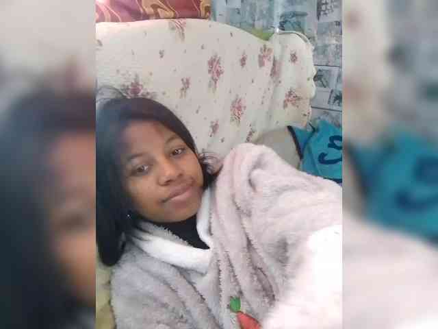 Candis18 webcam