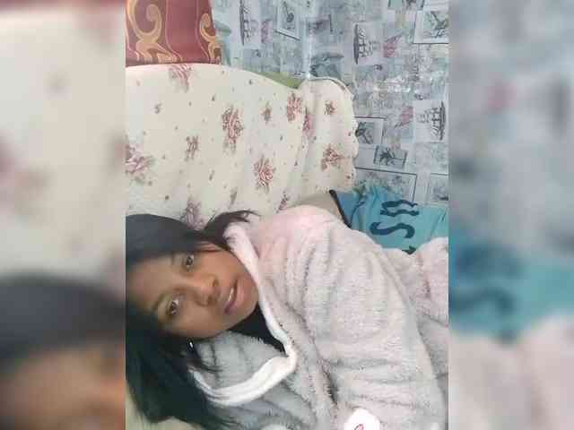 Candis18 webcam