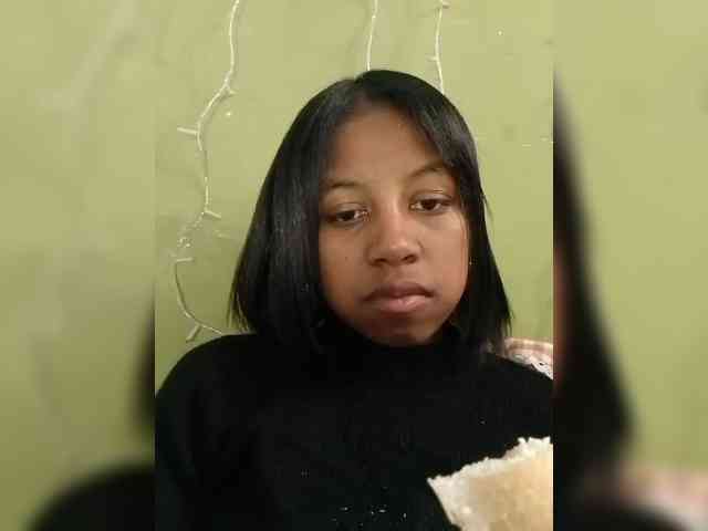 Candis18 webcam