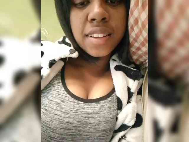 Candis18 webcam