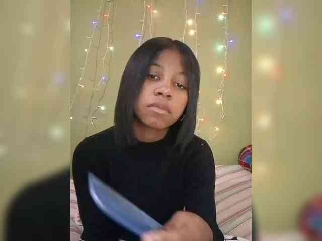 Candis18 webcam