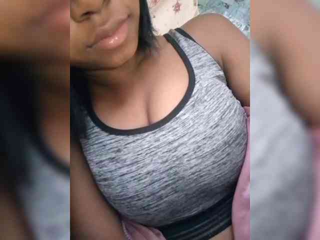 Candis18 webcam
