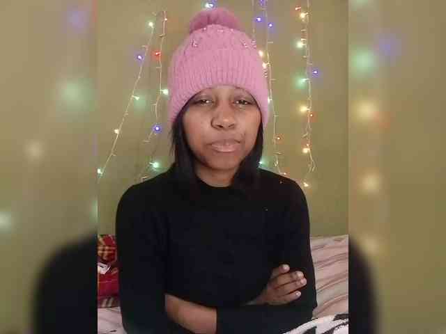 Candis18 webcam
