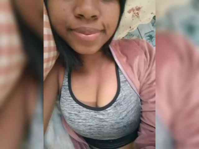 Candis18 webcam