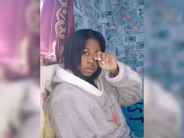 Candis18 webcam