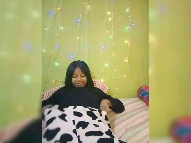 Candis18 webcam
