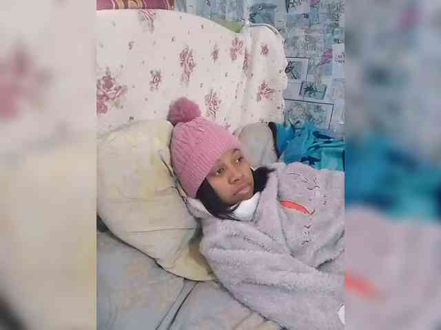 Candis18 webcam