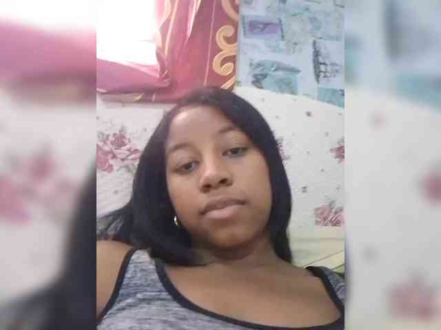 Candis18 webcam