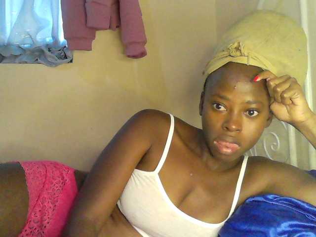 Slimsexy1's BongaCams show and profile