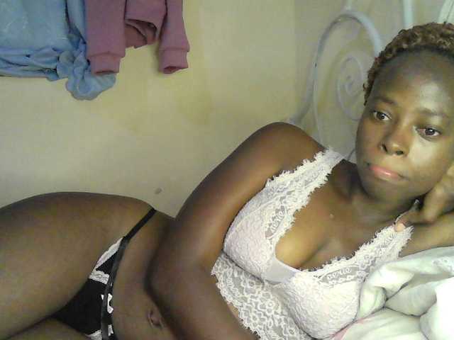 Slimsexy1's BongaCams show and profile