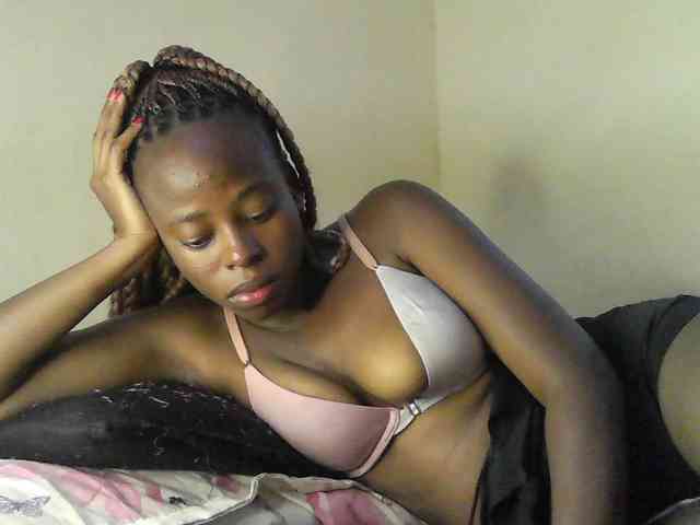 Slimsexy1 Live Webcam on BongaCams