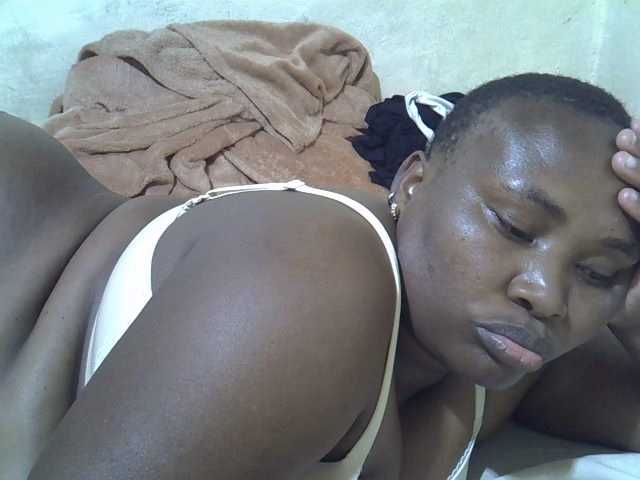 Sexybooty1's BongaCams show and profile