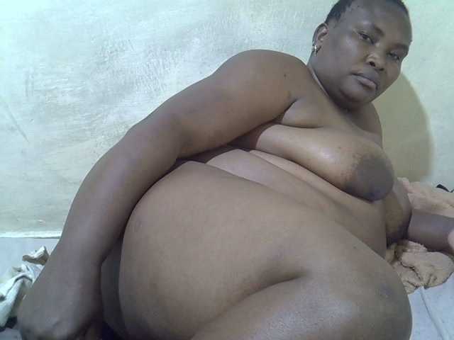 Sexybooty1's BongaCams show and profile