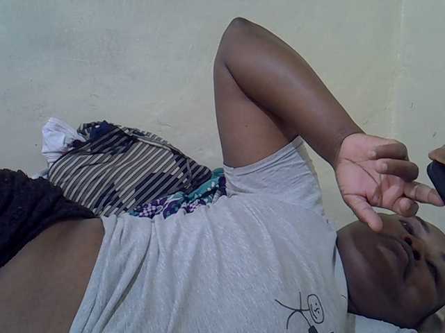 Sexybooty1's BongaCams show and profile