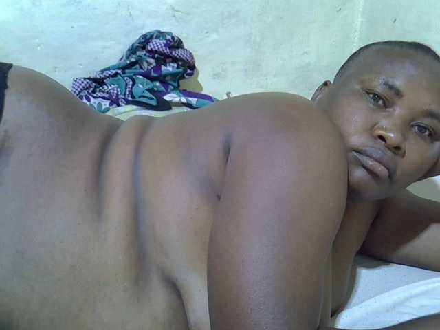 Sexybooty1 from BongaCams is Freechat