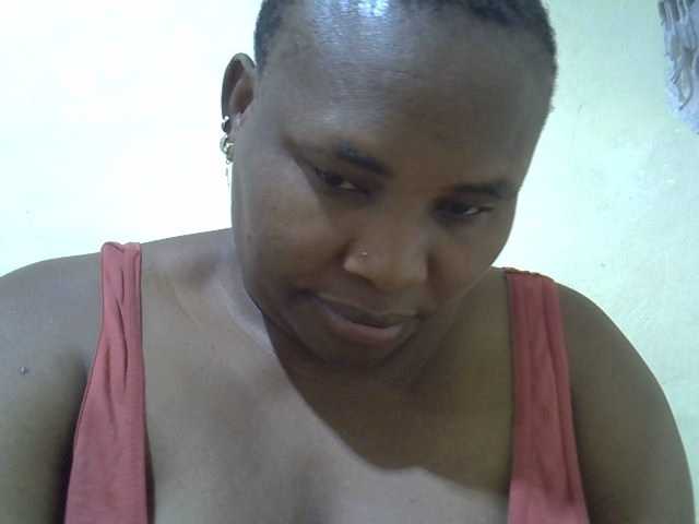 Sexybooty1's BongaCams show and profile