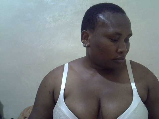 Discover Sexybooty1 from BongaCams