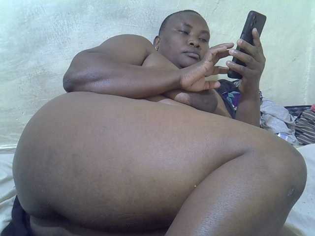 Sexybooty1's BongaCams show and profile