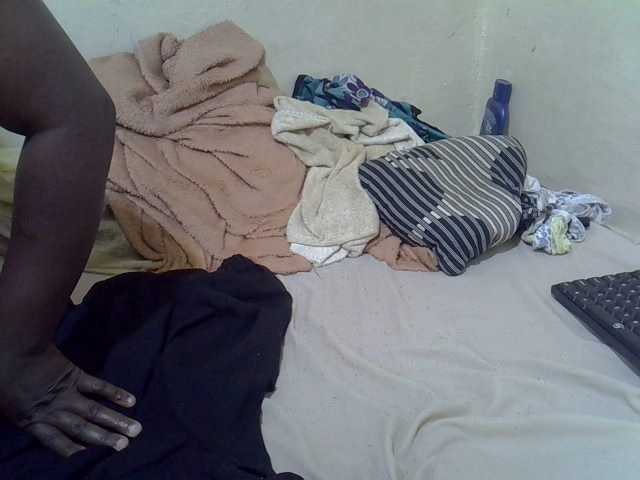 Sexybooty1's BongaCams show and profile