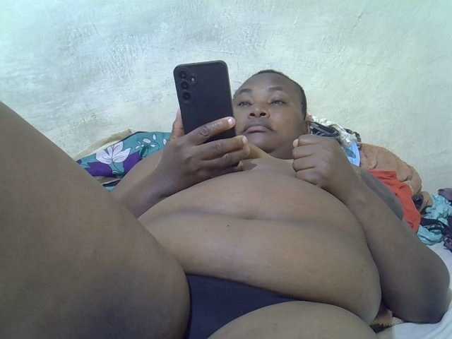 Sexybooty1's BongaCams show and profile