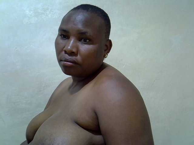 Sexybooty1's BongaCams show and profile