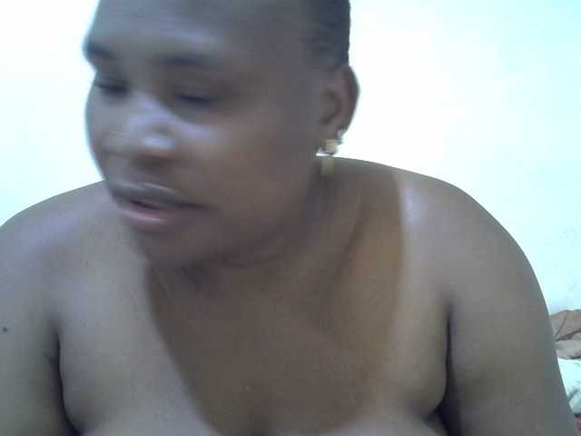 Sexybooty1's BongaCams show and profile