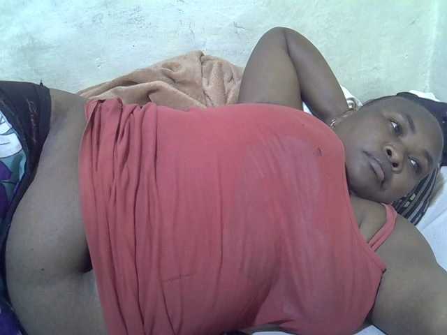 Sexybooty1's BongaCams show and profile