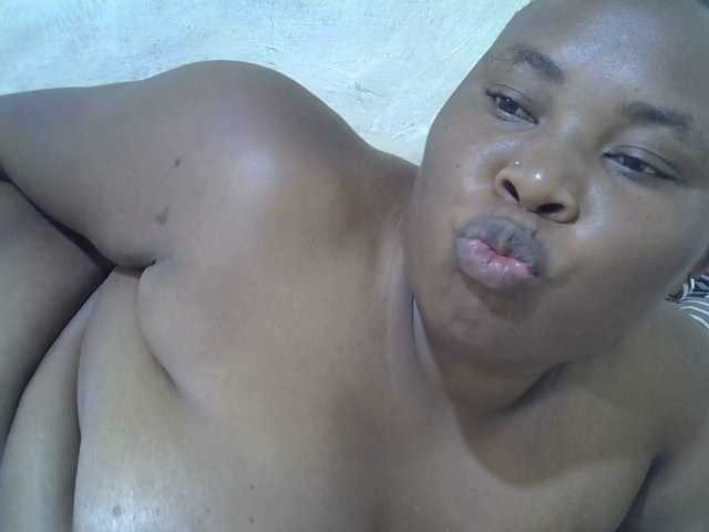 Sexybooty1 Live Cam and Statistics on UnifiedCams