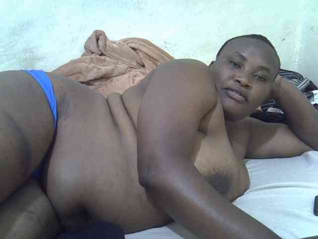 Sexybooty1 webcam