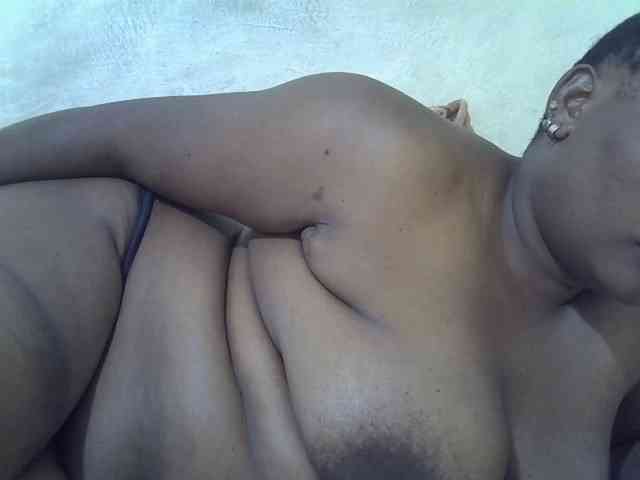 Sexybooty1 webcam