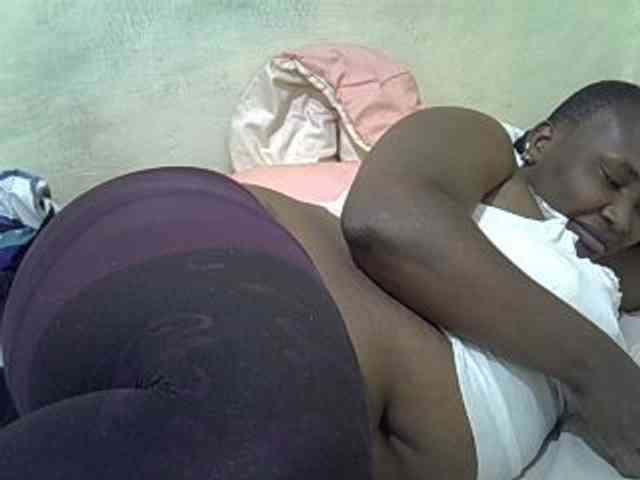 Sexybooty1 webcam
