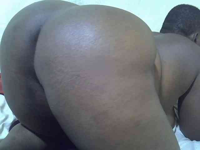 Sexybooty1 webcam