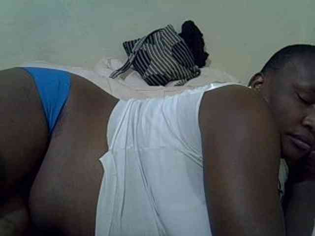 Sexybooty1 webcam