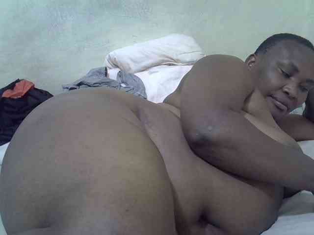 Sexybooty1 webcam