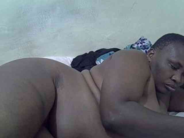 Sexybooty1 webcam