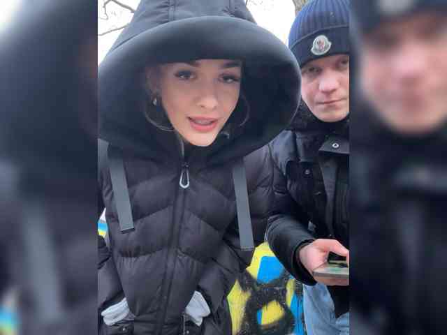 HighAndCouple1 webcam