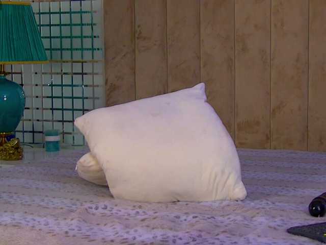 Sex chat gratuit in direct cu MiaAddison pe BongaCams