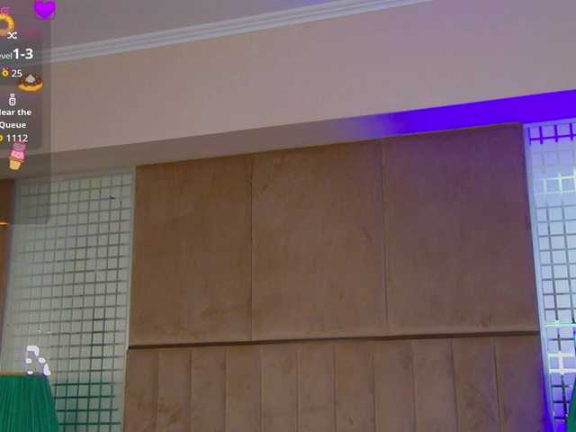 MiaAddison's BongaCams show and profile