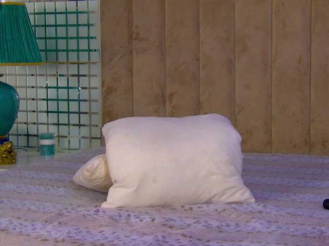 Sex chat gratuit in direct cu MiaAddison pe BongaCams