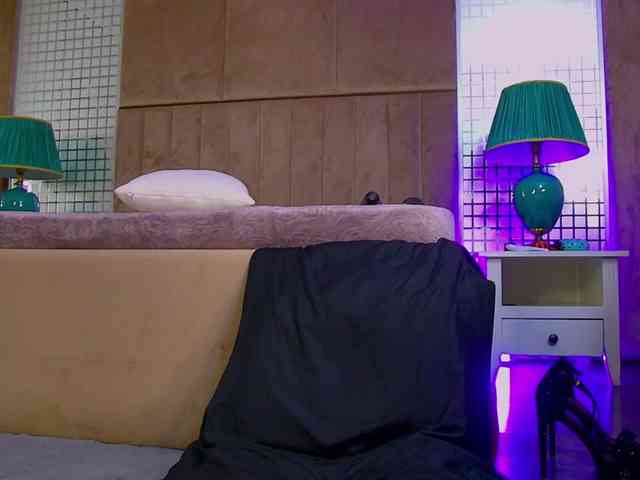 MiaAddison MiaAddison