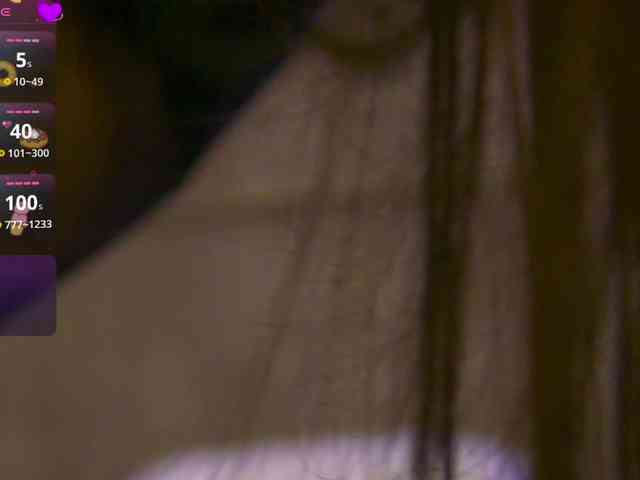 MiaAddison Live Webcam on BongaCams