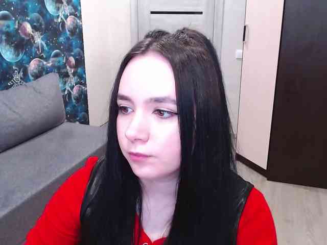 MonicaBrownie webcam