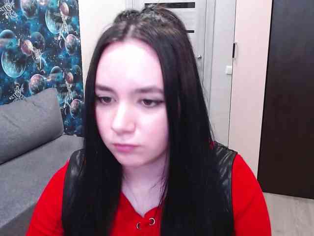 MonicaBrownie webcam